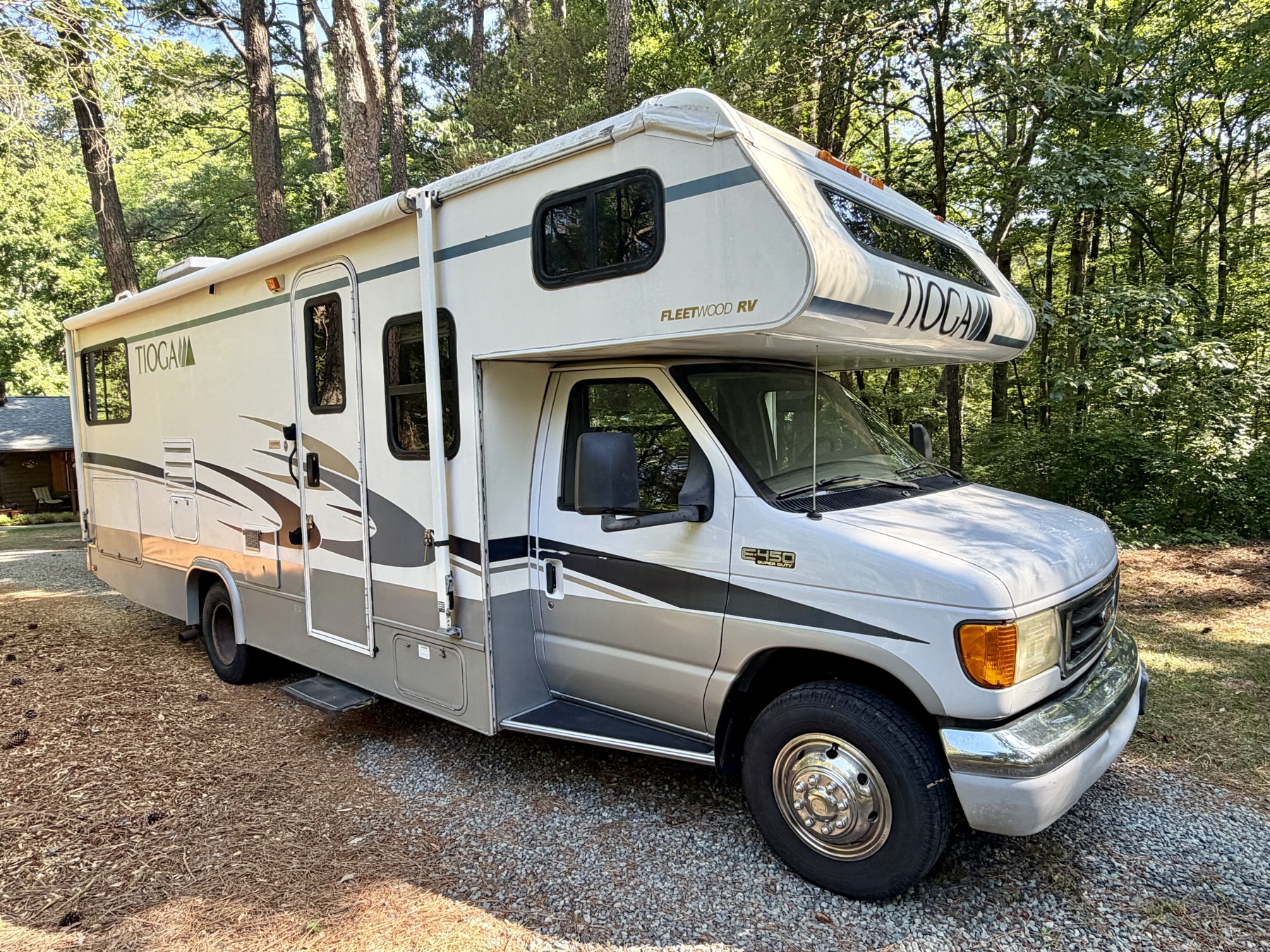 2003 Fleetwood Tioga 26Q gallery photo 21